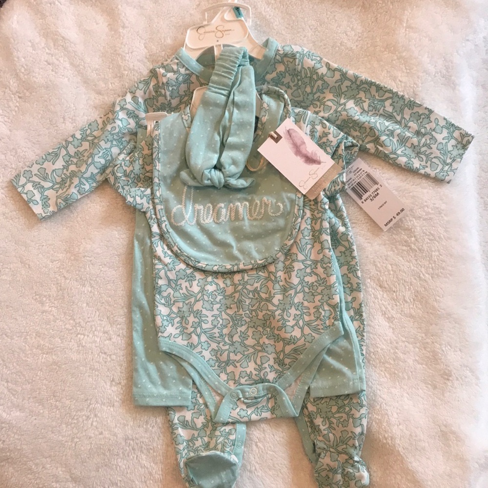 NWT | Jessica Simpson 5-piece Matching Set | 3-6mt